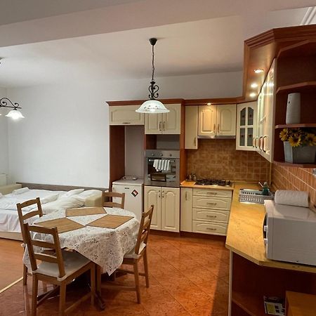 Zoli Apartmanok-Anita Koelcsey 34-36 Hajdúszoboszló Esterno foto