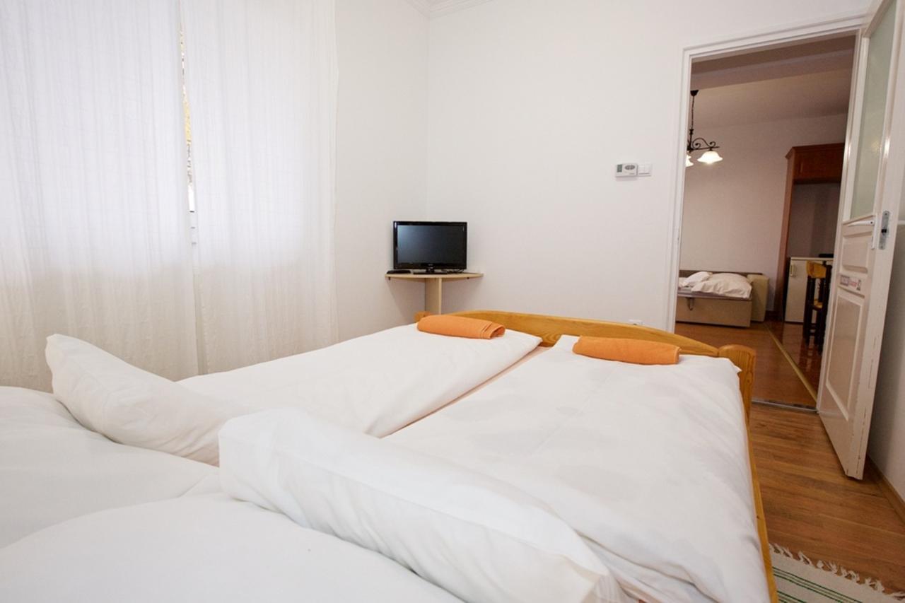 Zoli Apartmanok-Anita Koelcsey 34-36 Hajdúszoboszló Esterno foto