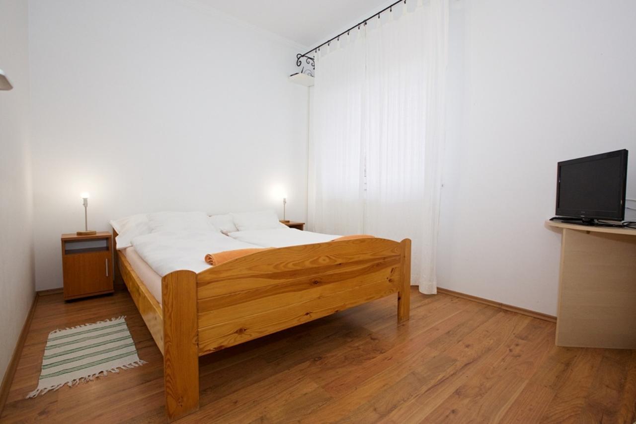 Zoli Apartmanok-Anita Koelcsey 34-36 Hajdúszoboszló Esterno foto
